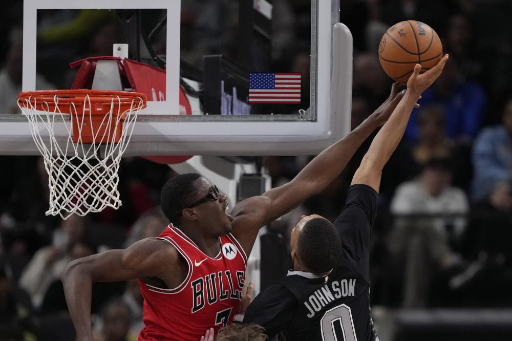 在一场充满 在一场充满